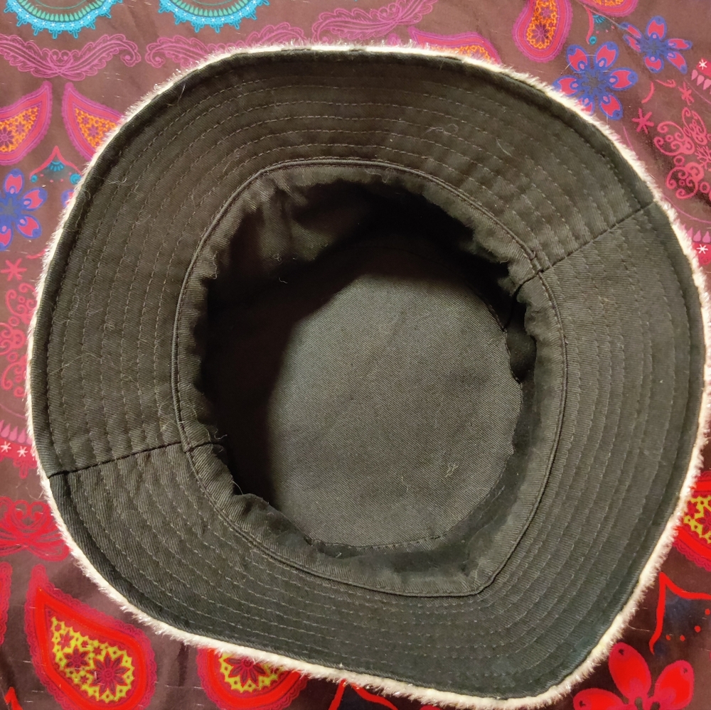 Fuzzy Zebra Bucket Hat - Picture 2 of 4
